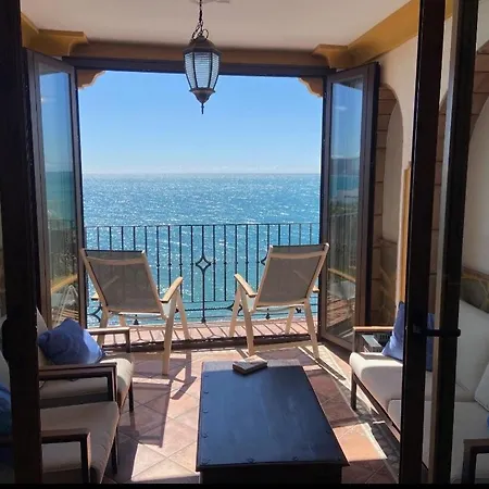 Bonito Y Luminoso En Carabeo * Nerja